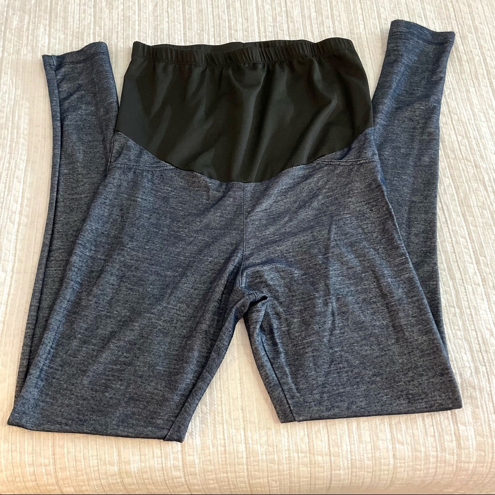 3/$20 New Recruit Maternity pants